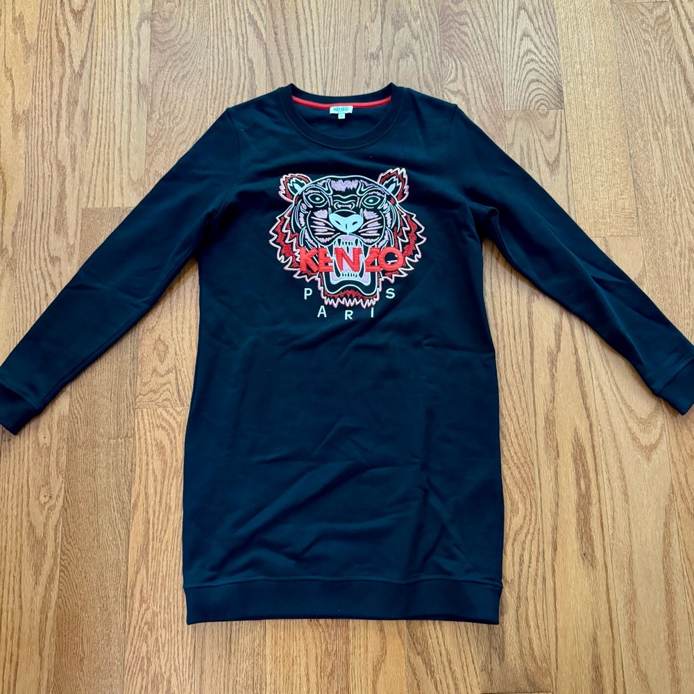 Kenzo Black Sweatshirt with Tiger Graphic